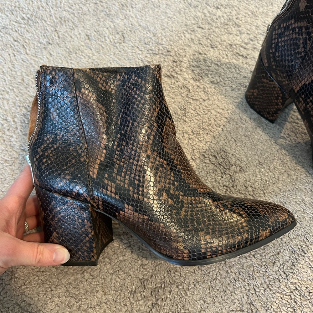 Steve Madden booties